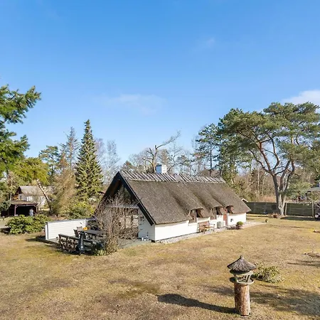 2 Bedroom Gorgeous In * Graested