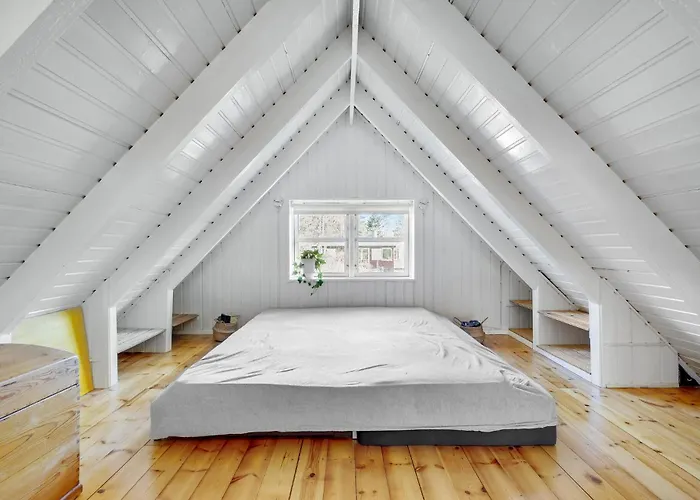 2 Bedroom Gorgeous In Casa vacanze