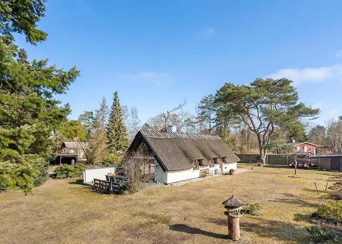 2 Bedroom Gorgeous In * Græsted